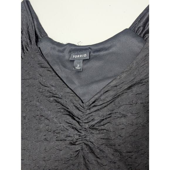 TORRID Bodycon Crinkle Sheath Dress Womens 2 Mini Length Long Sleeve Fitted Sexy - Picture 5 of 5